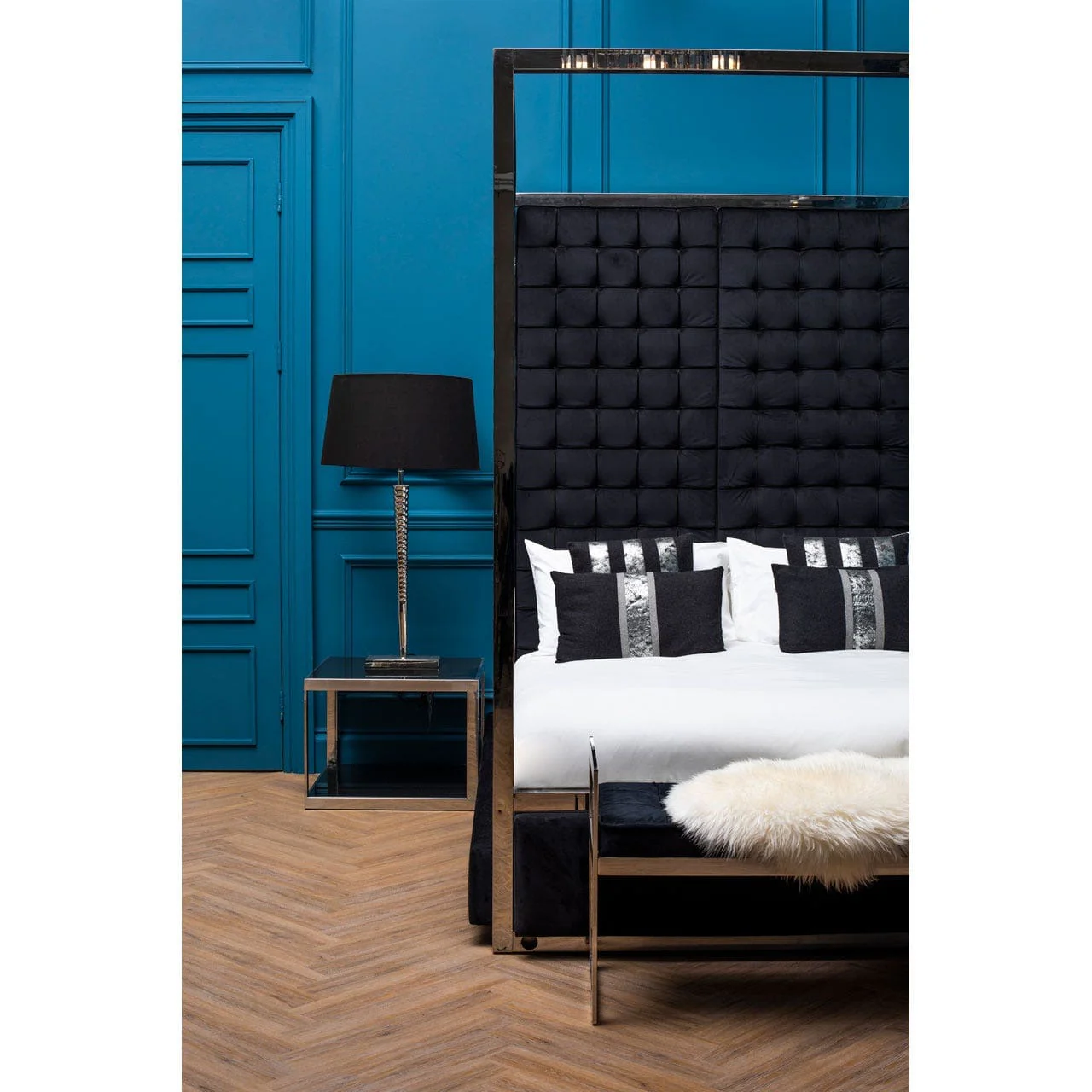 Allure Long Black Seat Bench - Image 4