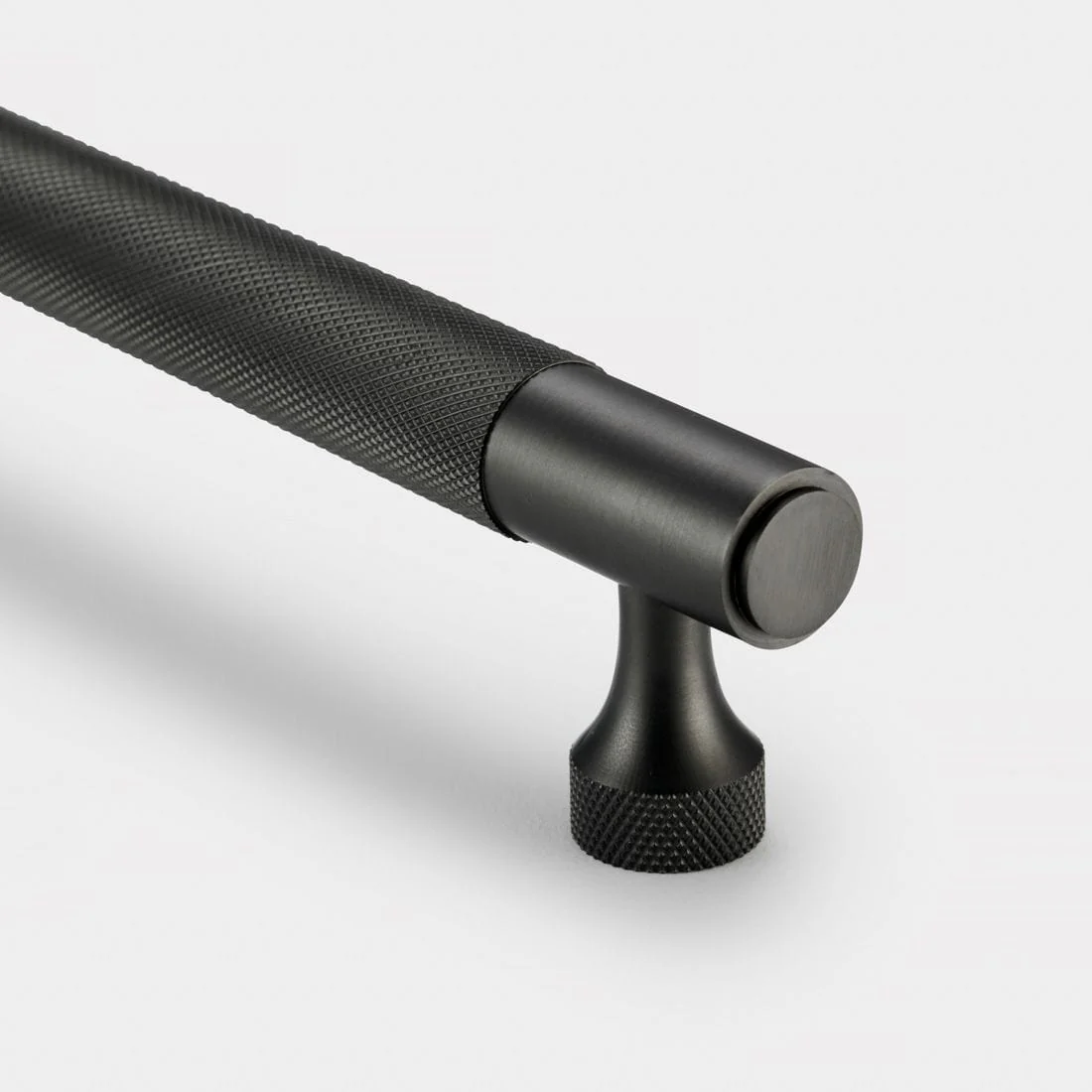Knurled Brass Cupboard Bar Handle - Gunmetal Grey - Hole Centre 128mm
