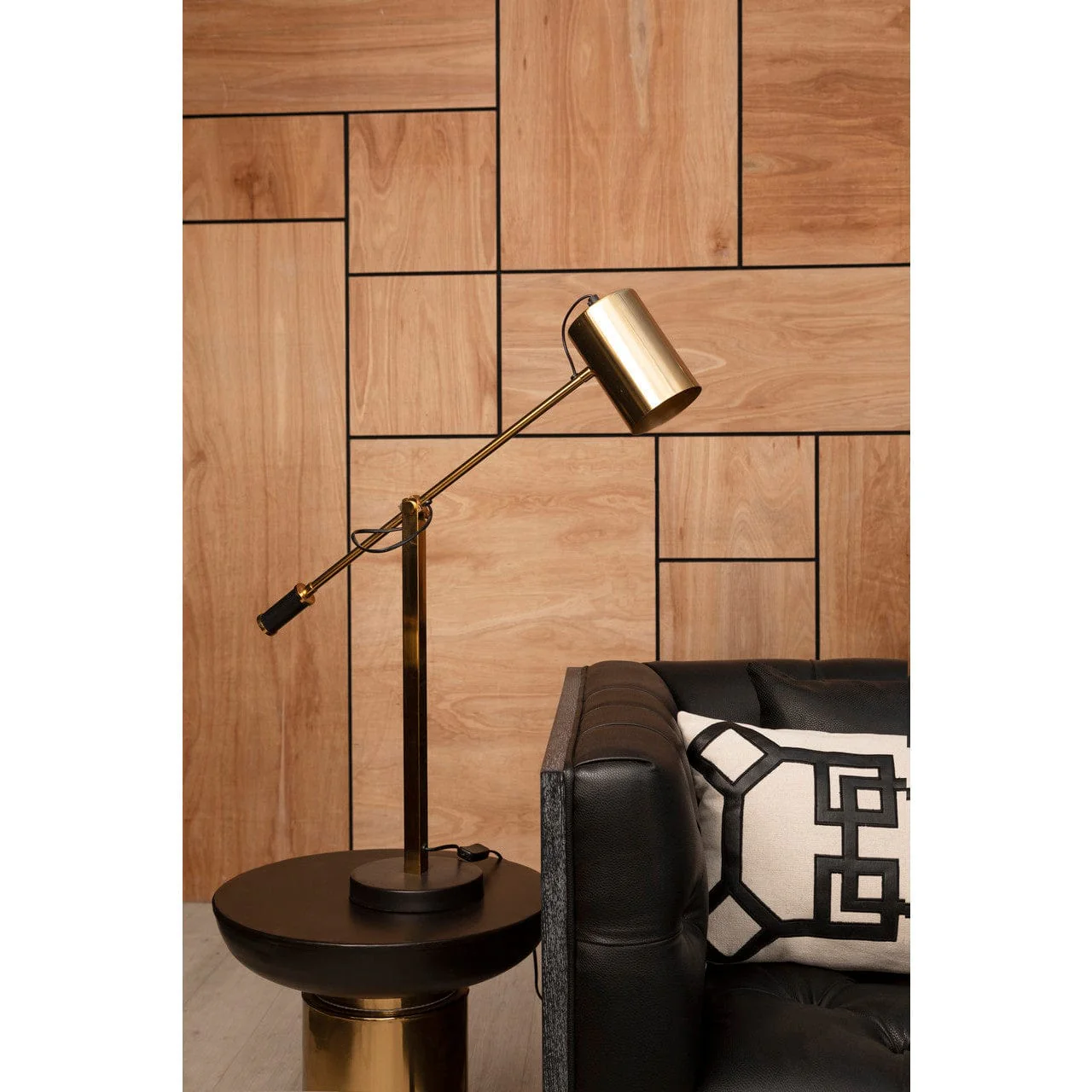 Mano Black & Gold Table Lamp - Image 7