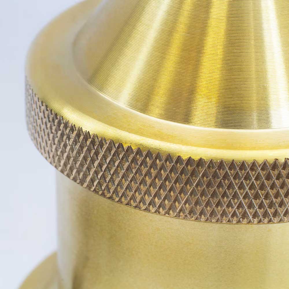 Polished Brass Decorative Bulb Holder with Black Twisted Cable - Image 2