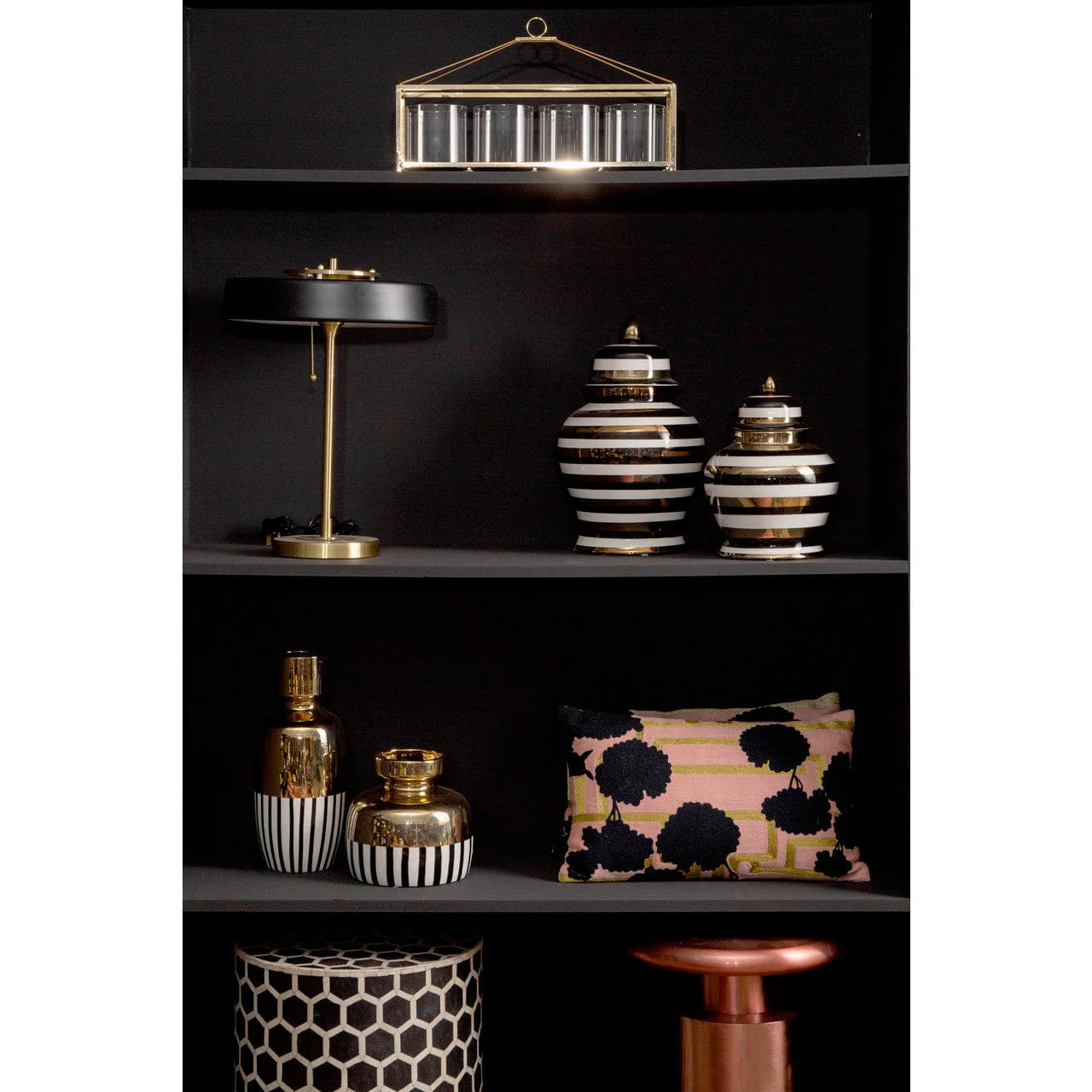 Rogano Table Lamp - Black - Image 7