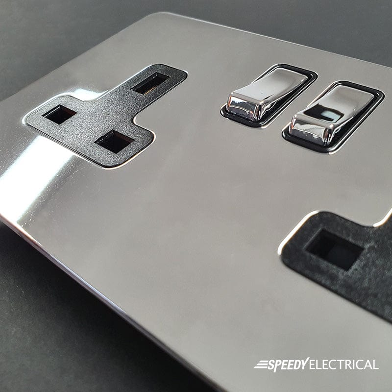 Screwless Polished Chrome 1 Gang Shaver Socket Light Switch - Image 2