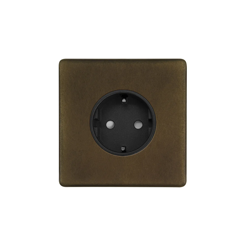 Screwless Vintage Brass 16A 1 Gang Euro Schuko Socket