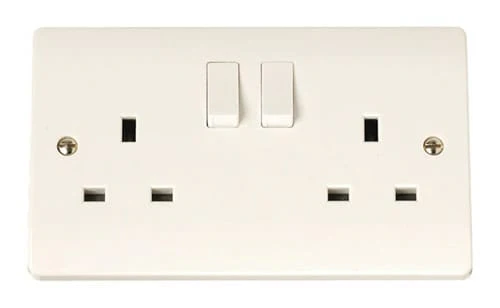 13A 2 Gang Switched Socket
